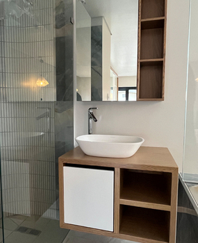 gallery-17-42-bathroom6.jpg