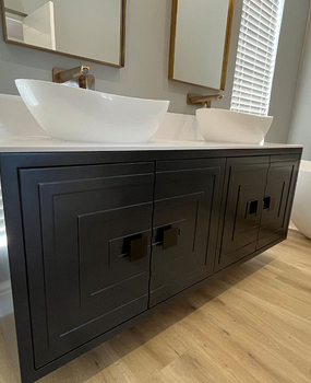 gallery-17-47-bathroom11.jpg
