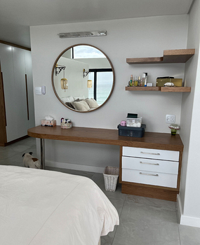 gallery-18-50-bedroom7.jpg