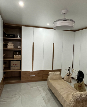 gallery-18-51-bedroom9.jpg
