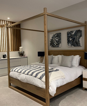 ../images/galleries/listing/gallery-18-56-bed2.jpg